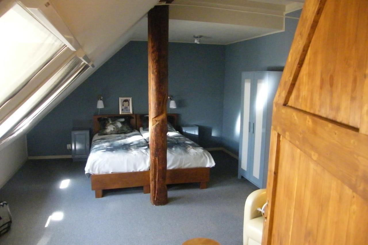 Bed and Breakfast Bij Ons Op 20 Nijeveen Esterno foto
